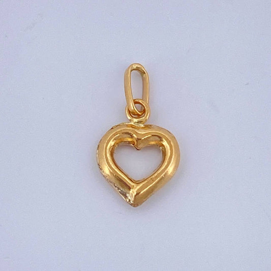 Dije Silueta Corazon 0.35gr / 1.5cm / Oro Amarillo 18K $