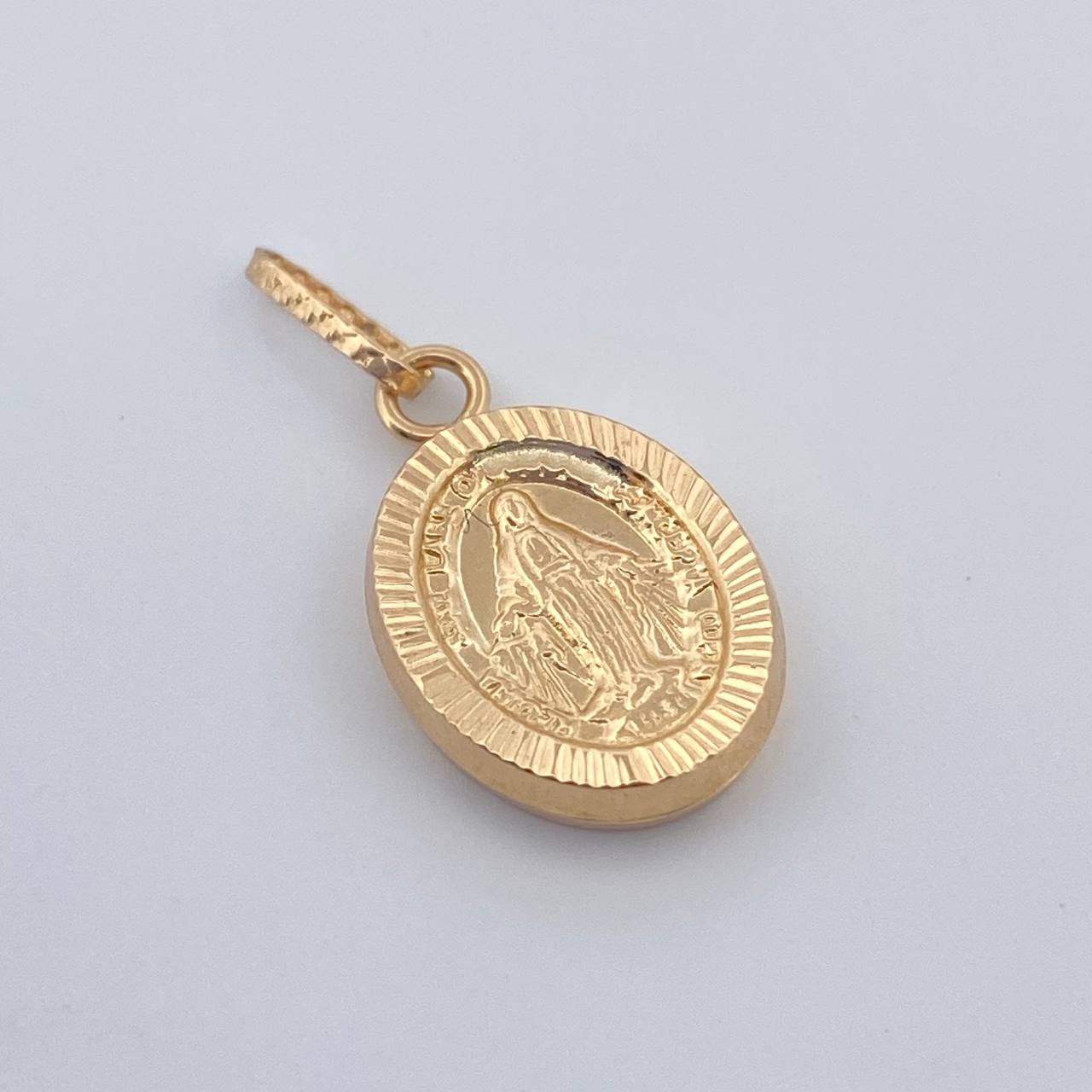 Dije Virgen Milagrosa 1.1gr / 2.5cm / Oro Amarillo 18K % Dije Virgen Milagrosa 1.1gr / 2.5cm / Oro Amarillo 18K %