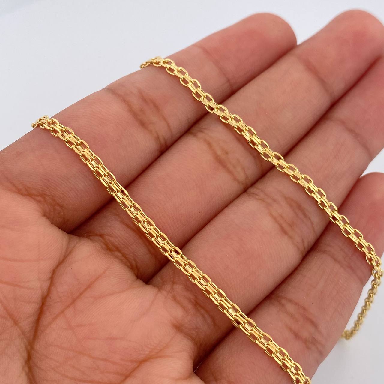 Cadena China 2.95gr / 50.3cm / 2mm Oro Amarillo +1 18K % Cadena China 2.95gr / 50.3cm / 2mm Oro Amarillo +1 18K %