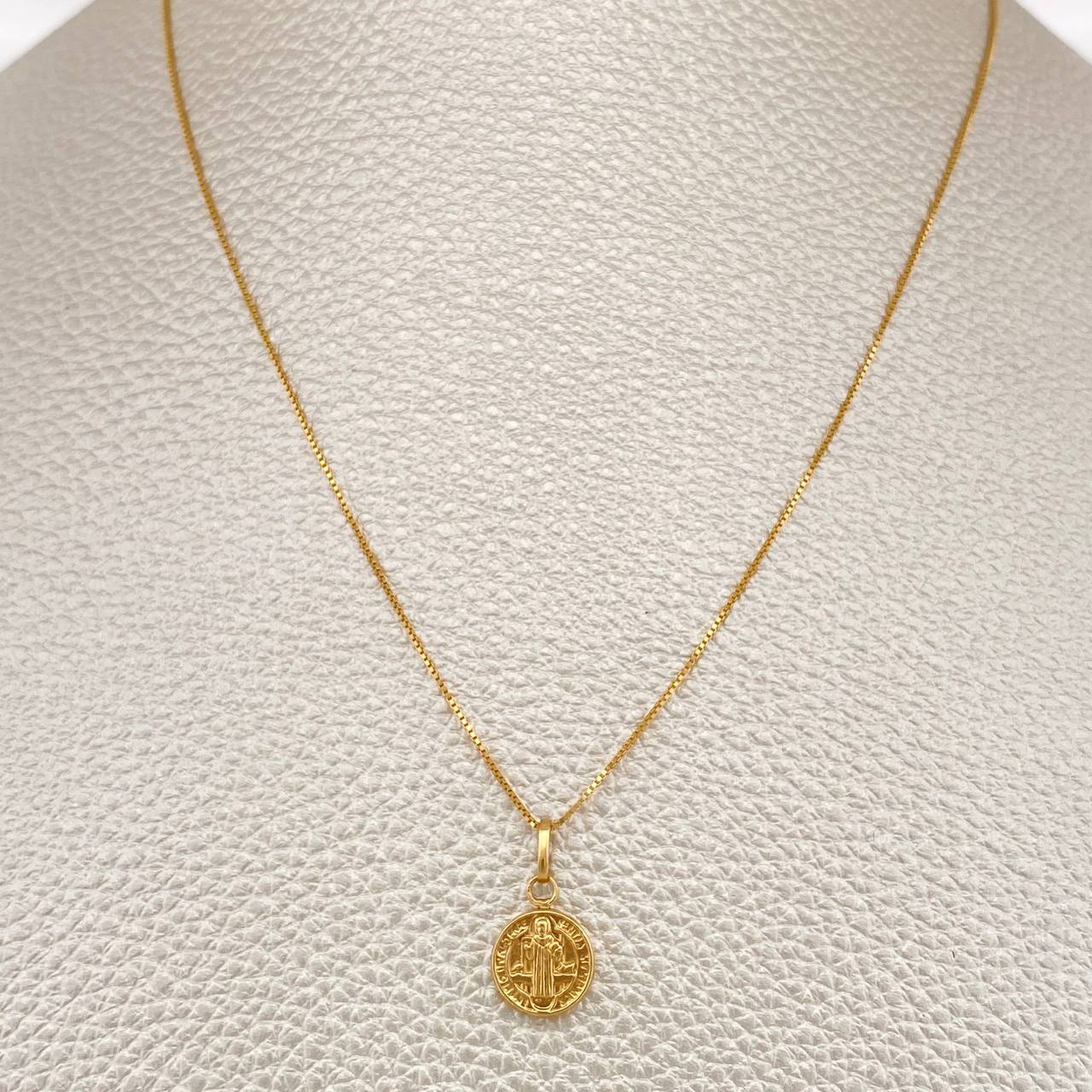 Set Cadena y Dije Veneciana + San Benito 1.75gr / 45cm / 0.7mm Oro Amarillo 18K (Oferta) % Set Cadena y Dije Veneciana + San Benito 1.75gr / 45cm / 0.7mm Oro Amarillo 18K (Oferta) %