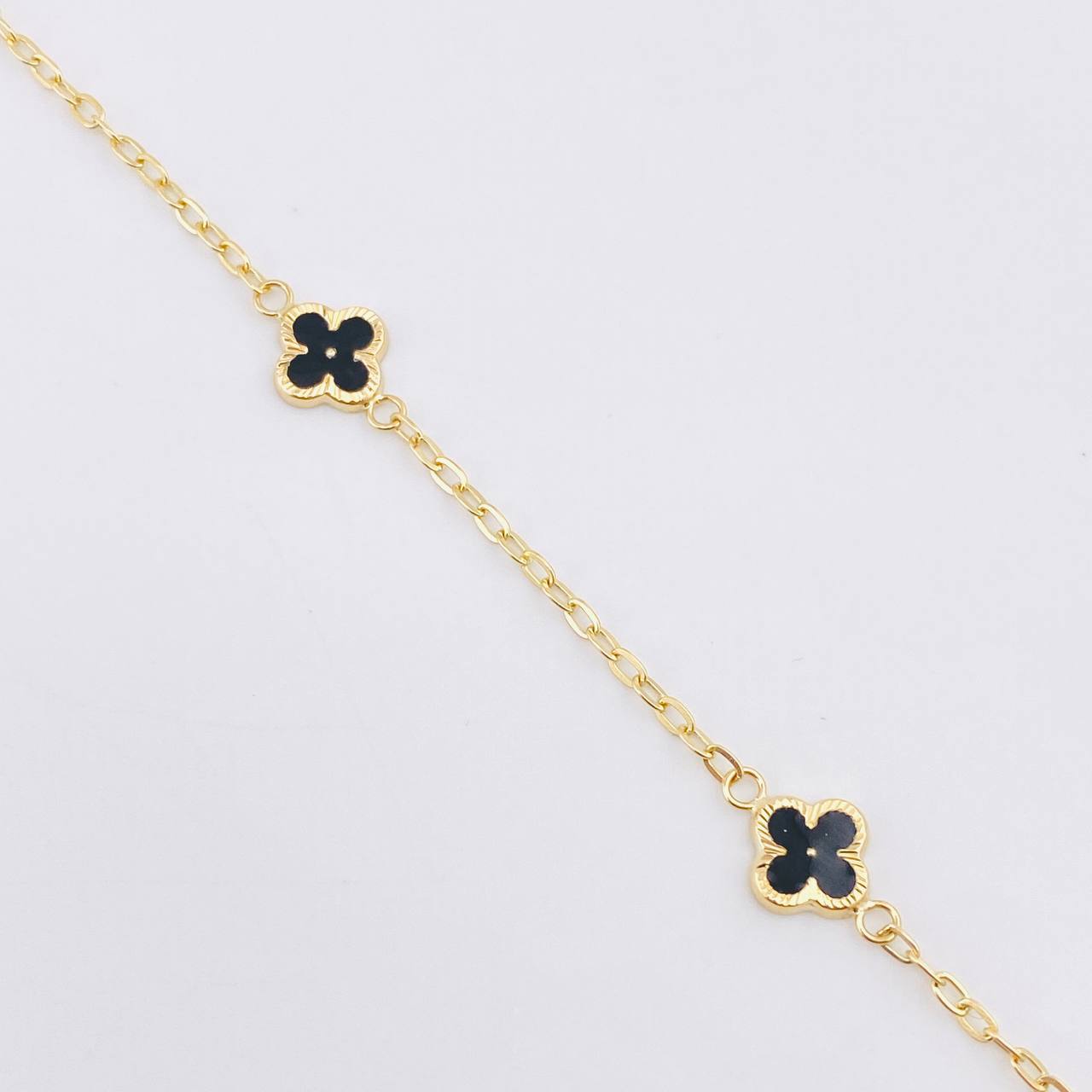 Pulso Aro Seguido Trebol Doble Faz 2.4gr / 19cm / 8mm Oro Amarillo 18K * Pulso Aro Seguido Trebol Doble Faz 2.4gr / 19cm / 8mm Oro Amarillo 18K *