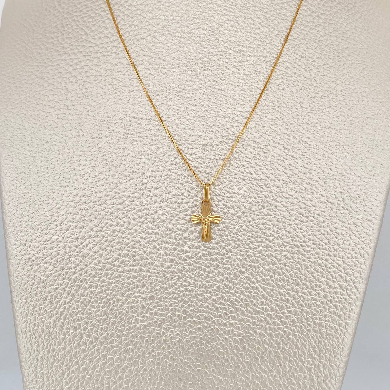 Set Cadena y Dije Veneciana+Cruz Cristo 1.8gr / 44.7cm / 0.53mm Oro Amarillo 18K (Oferta) $ Set Cadena y Dije Veneciana+Cruz Cristo 1.8gr / 44.7cm / 0.53mm Oro Amarillo 18K (Oferta) $