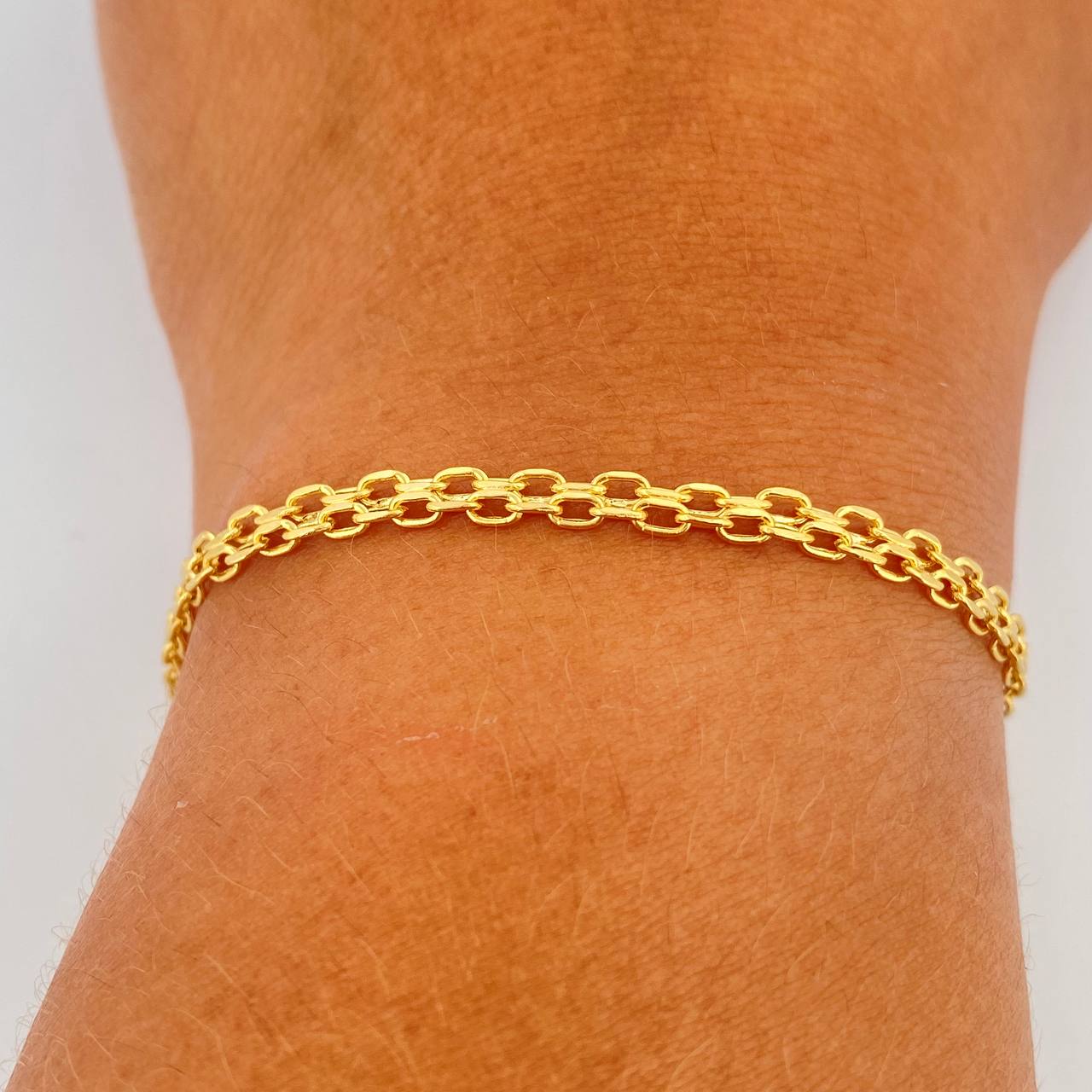 Pulso China 2.45gr / 16.2cm / 3.54mm Oro Amarillo +1 18K % Pulso China 2.45gr / 16.2cm / 3.54mm Oro Amarillo +1 18K %