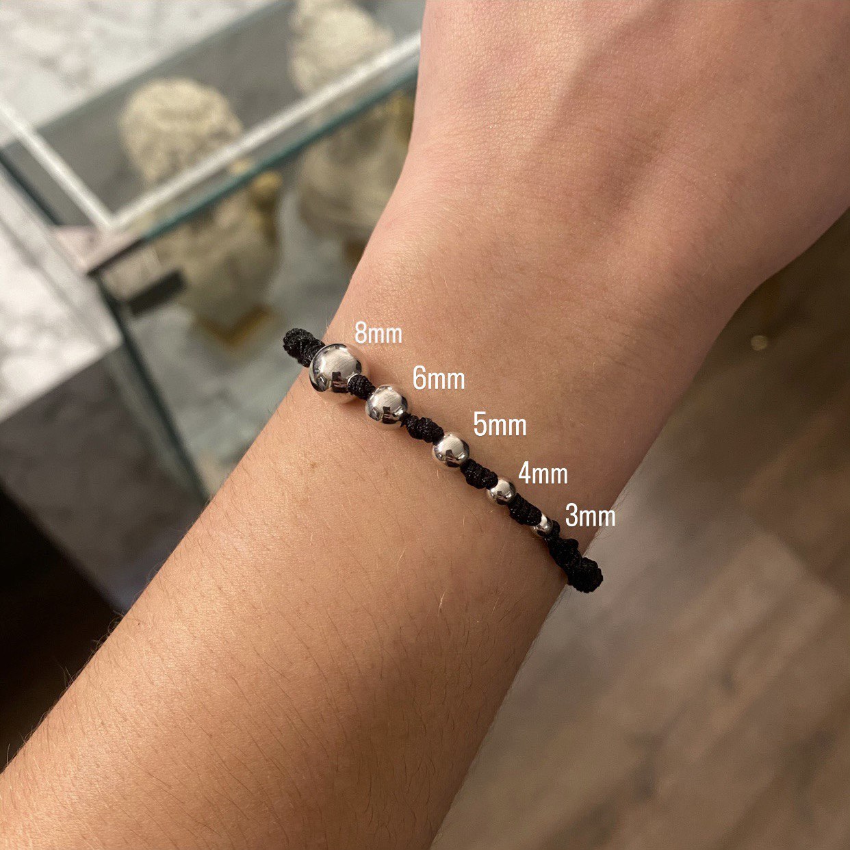 Bola Lisa 4mm / 0.08gr Oro Blanco Bola Lisa 4mm / 0.08gr Oro Blanco