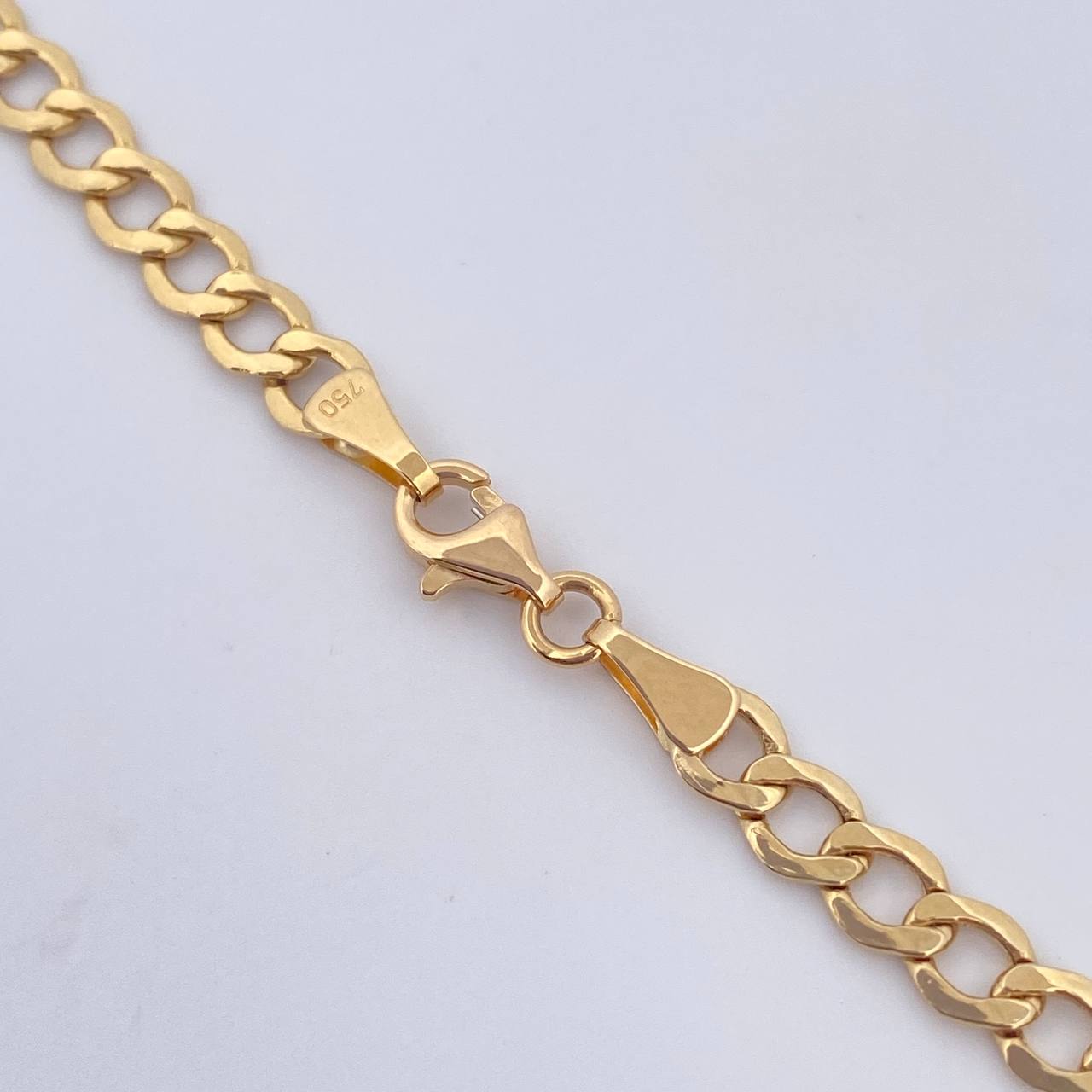 Cadena Cubana 20.7gr / 65.3cm / Oro Amarillo +1 18K &
