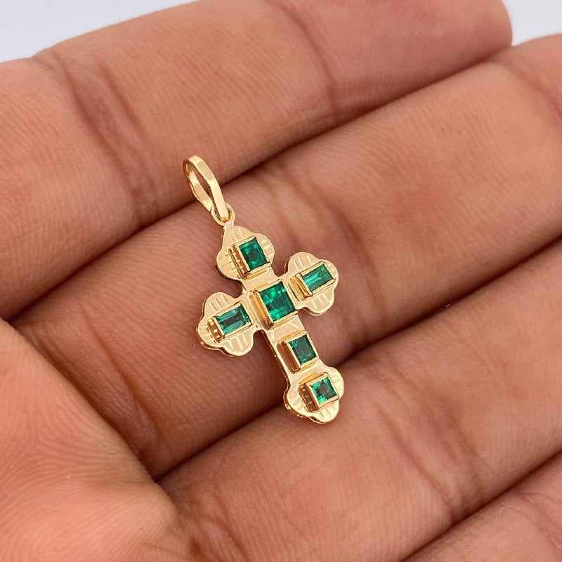Dije Cruz Plana 1.4gr / 2.6cm / Oro Amarillo 18K &