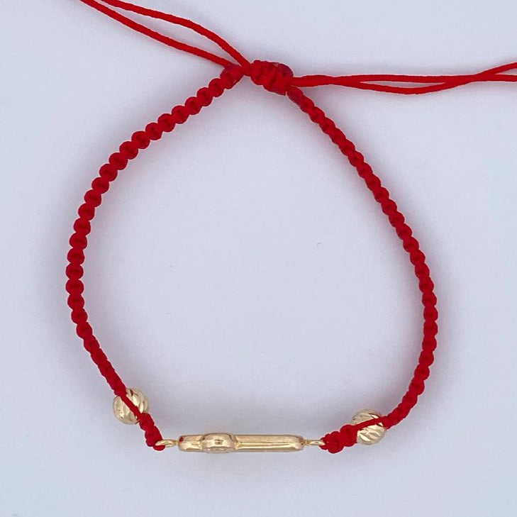 Pulsera Tejida Roja Cruz Cristo 1.15gr / Oro 18K $