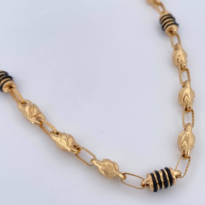 Cadena Rustica Barril 15.4gr / 61.5cm / Oro Amarillo 18K &