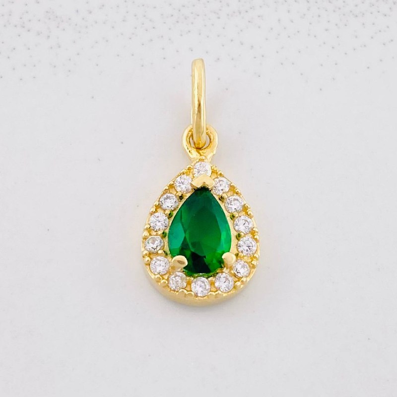 Dije Lagrima 1.5g / 2cm Oro Amarillo 18K