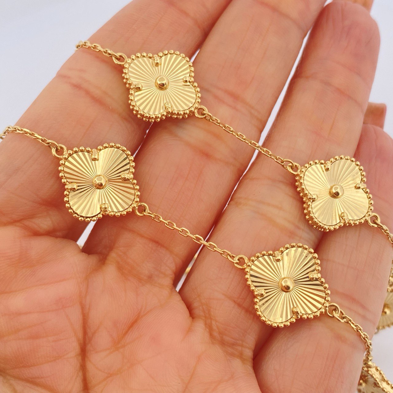 Cadena Trebol 22gr / 45.4cm / Oro Amarillo +4 18K &
