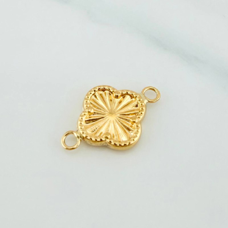 Herraje Trebol 0.6 g / 1.6 cm Oro Amarillo 18K