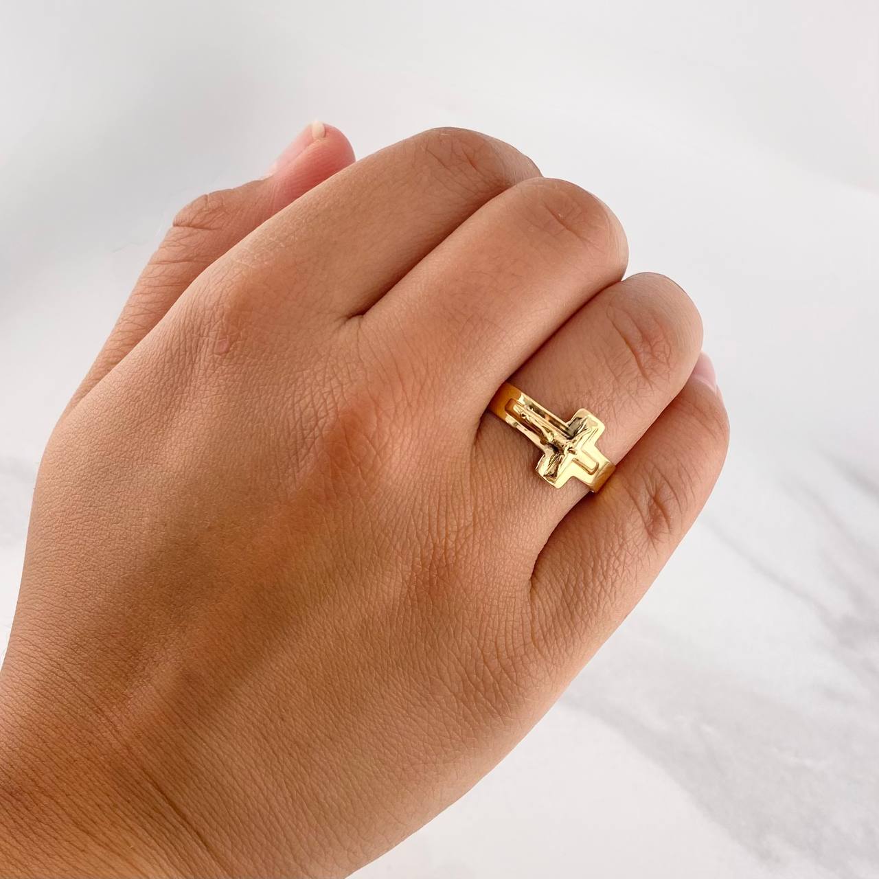 Anillo Cruz Cristo 2g / T11 3/4 Oro Amarillo 18K