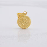 Dije Circulo Letra S 0.6g / 1.7cm Oro Amarillo 18K