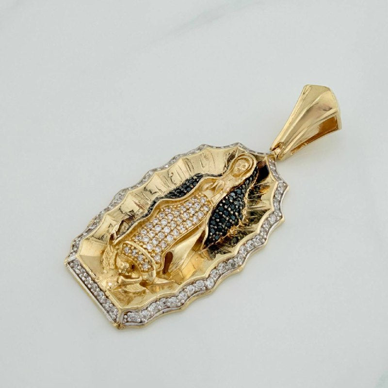 Dije Virgen Guadalupe 15.35 g / 5.2 cm Tres Oros 18K
