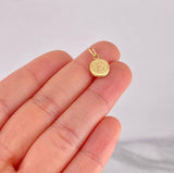 Dije Circulo Letra E 0.4g / 1.6cm Oro Amarillo 18K
