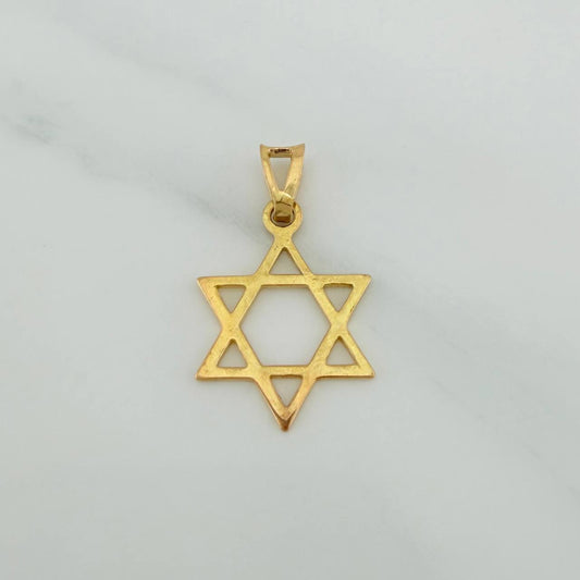 Dije Silueta Estrella 1.3gr / 2.4cm / Oro Amarillo 18K %