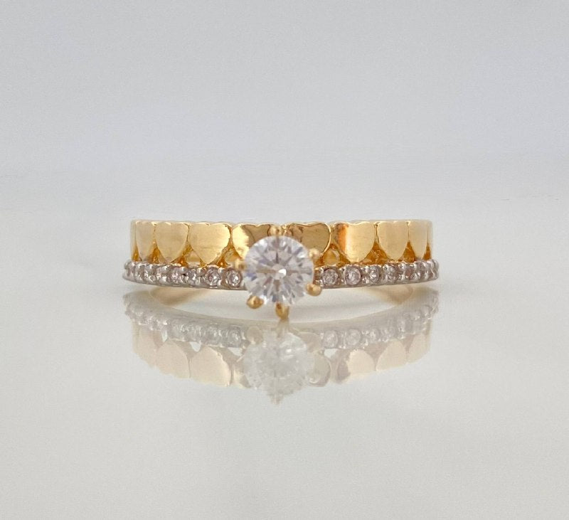 Anillo Solitario Carril Corazones 2.45 g / T6 1/4 Dos Oros Amarillo Blanco 18K