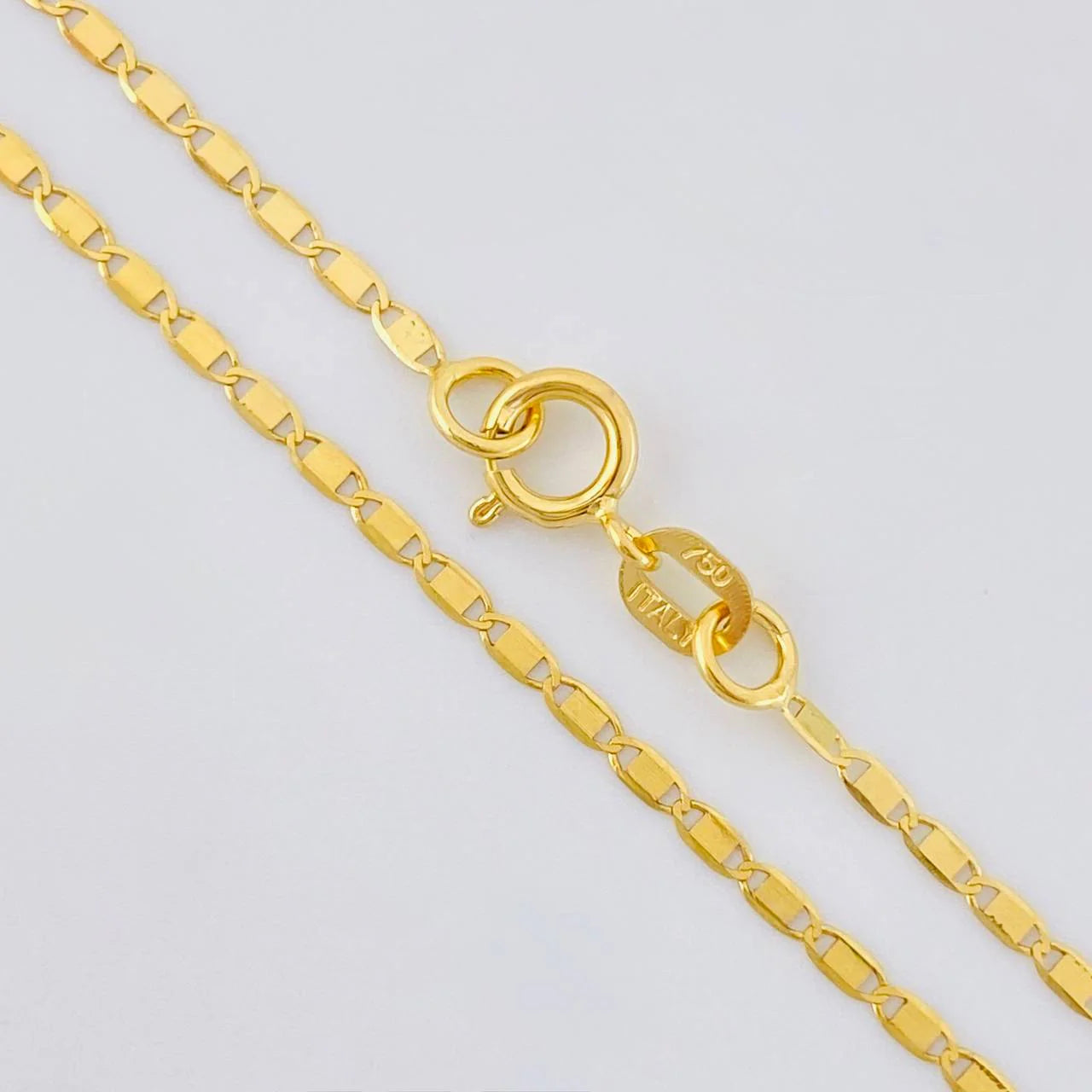 Cadena Escalera Plana 2.2 g / 50 cm / 1.6 mm Oro Amarillo 18K