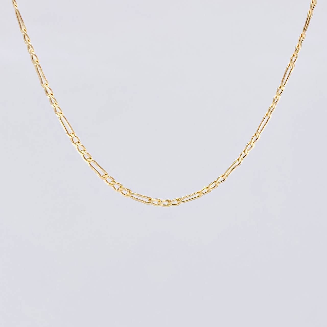 Cadena Figaro 2.65g / 60cm / 2.35mm Oro Amarillo 18K