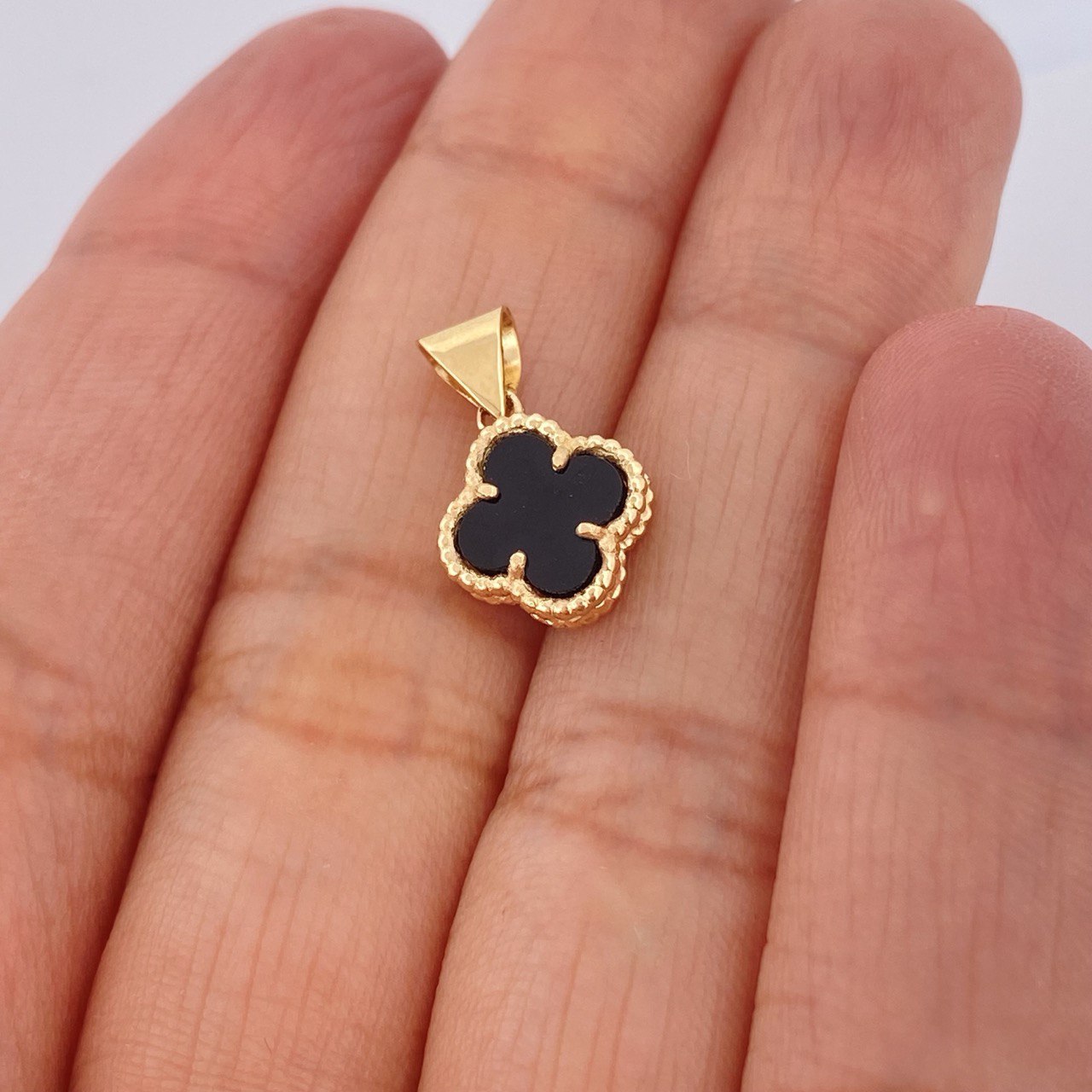 Dije Trebol 1.2gr / 1.6cm / Oro Amarillo Nac.Esp. 18K $