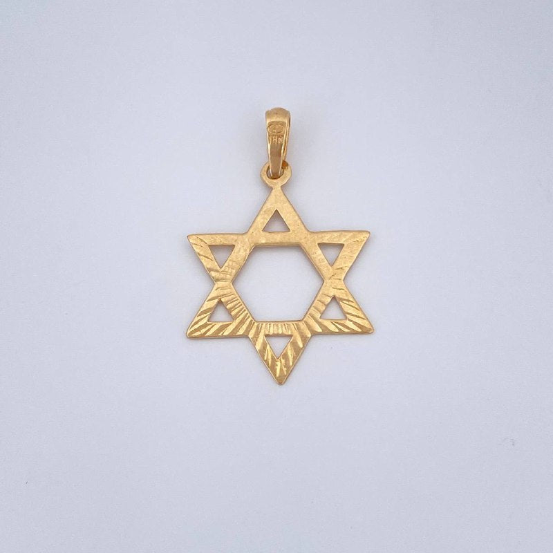 Dije Estrella De David 1.6gr / 3.3cm / Oro Amarillo 18K $