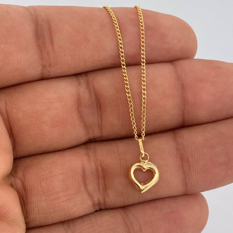 Set Cadena y Dije Mini Cubana + Silueta Corazon 1.5gr / Oro Amarillo 18K (Oferta) $