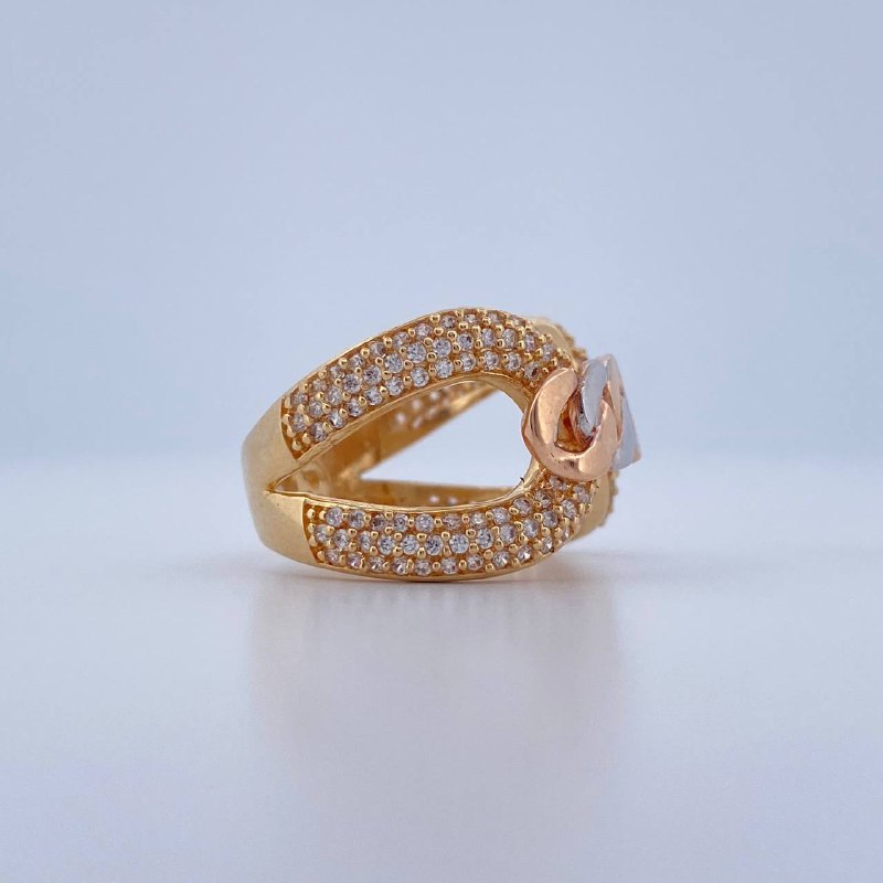 Anillo Cruzado 6.85gr / T6 3/4 / Tres Oros 18K &