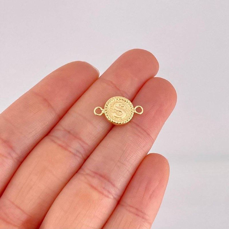 Herraje Circulo Letra S 0.6g / 1.7cm Oro Amarillo 18K