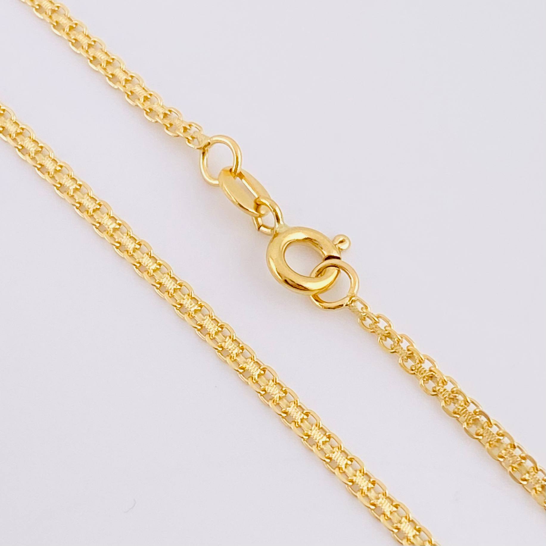 Cadena China 5.45g / 60cm / 2.2mm Oro Amarillo 18K
