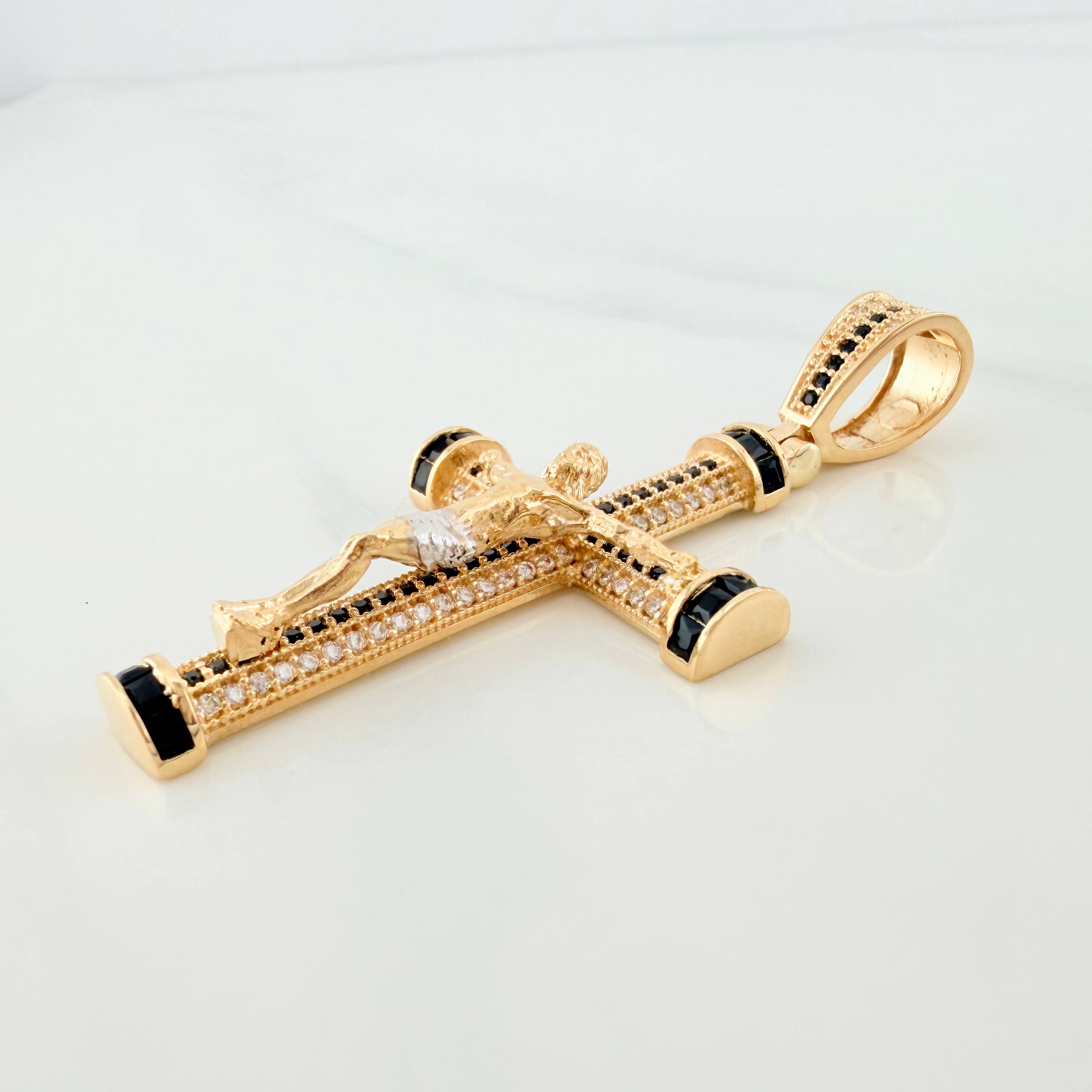 Dije Cruz Cristo 7.9 g / 5.2 cm Dos Oros Amarillo Blanco 18K