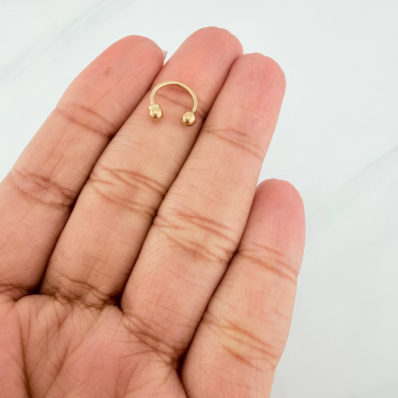 Piercing Curvo Bola 0.4 g / 1 cm Oro Amarillo 18K
