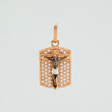Dije Placa Cruz Cristo Milagroso De Buga 2.7 g / 2.3 cm Tres Oros 18K