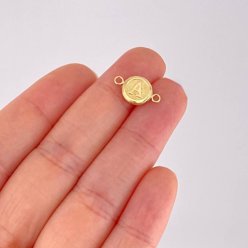 Herraje Circulo Letra A 0.4g / 1.5cm Oro Amarillo 18K