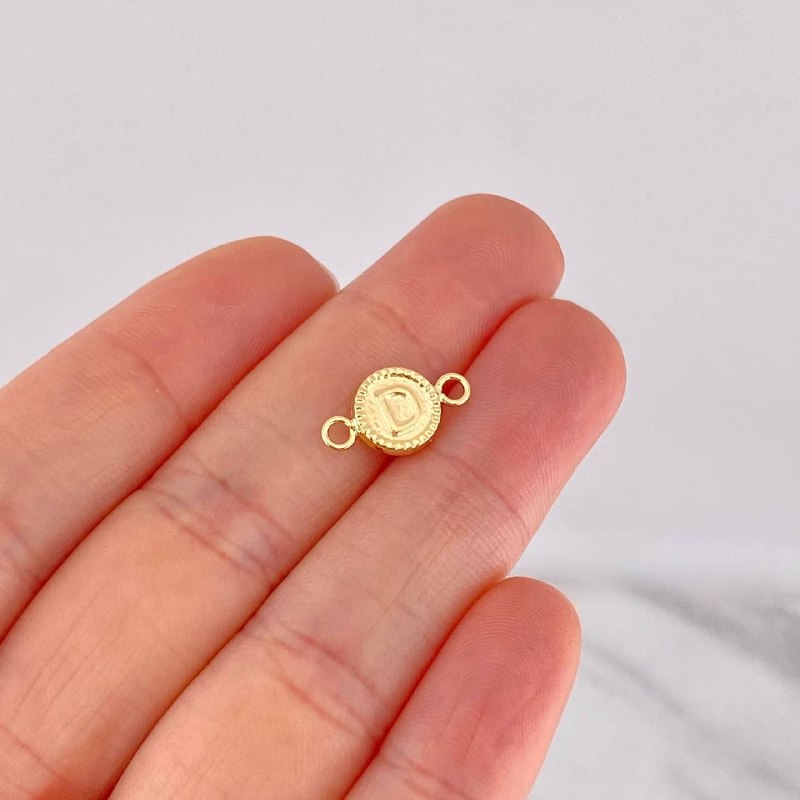 Herraje Circulo Letra D 0.4g / 1.5cm Oro Amarillo 18K