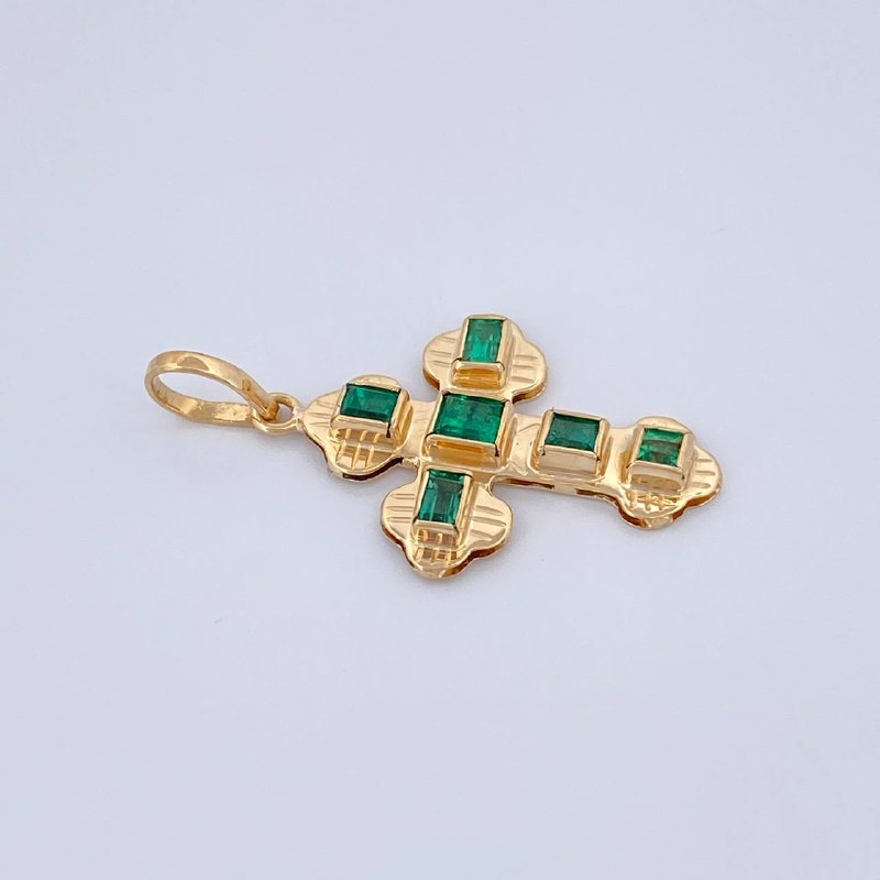 Dije Cruz Plana 1.4gr / 2.6cm / Oro Amarillo 18K &