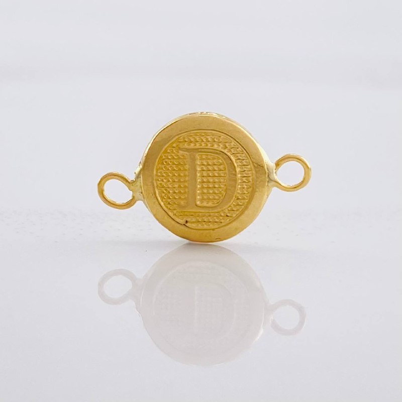 Herraje Circulo Letra D 0.35g / 1.5cm Oro Amarillo 18K