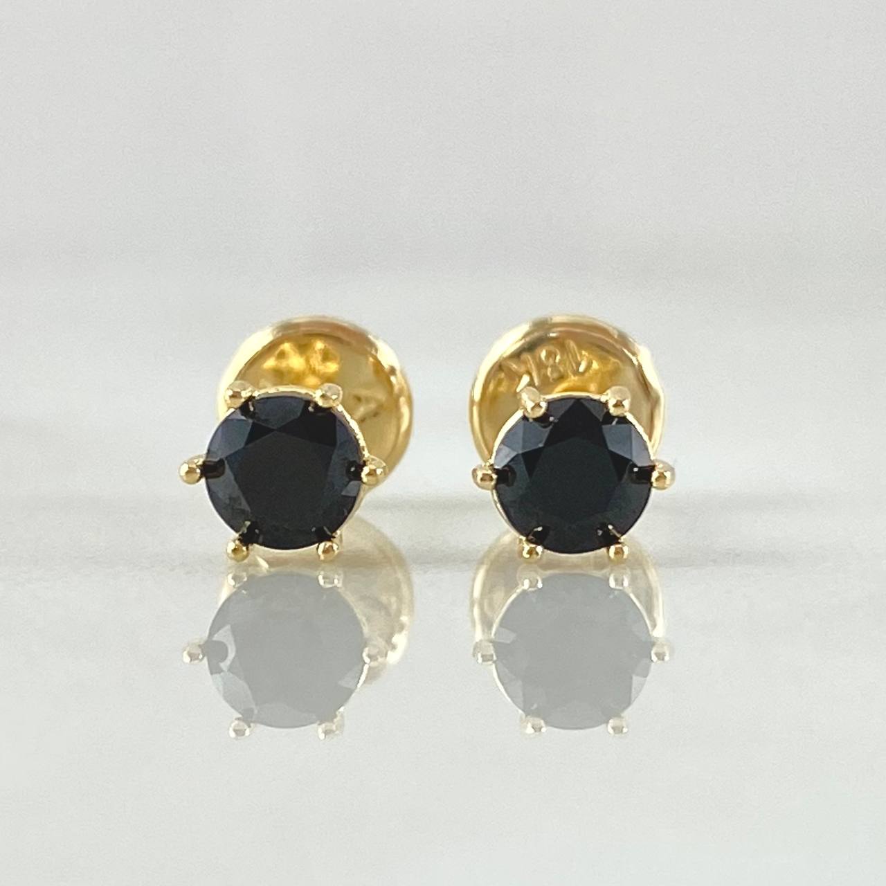 Topos Bisel 0.65gr / 4.5mm Circon Negro Oro Amarillo 18K *