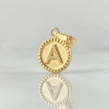 Dije Letra A 0.6gr / 1.7cm / Circulo Cargador Bordeado Oro Amarillo 18K *