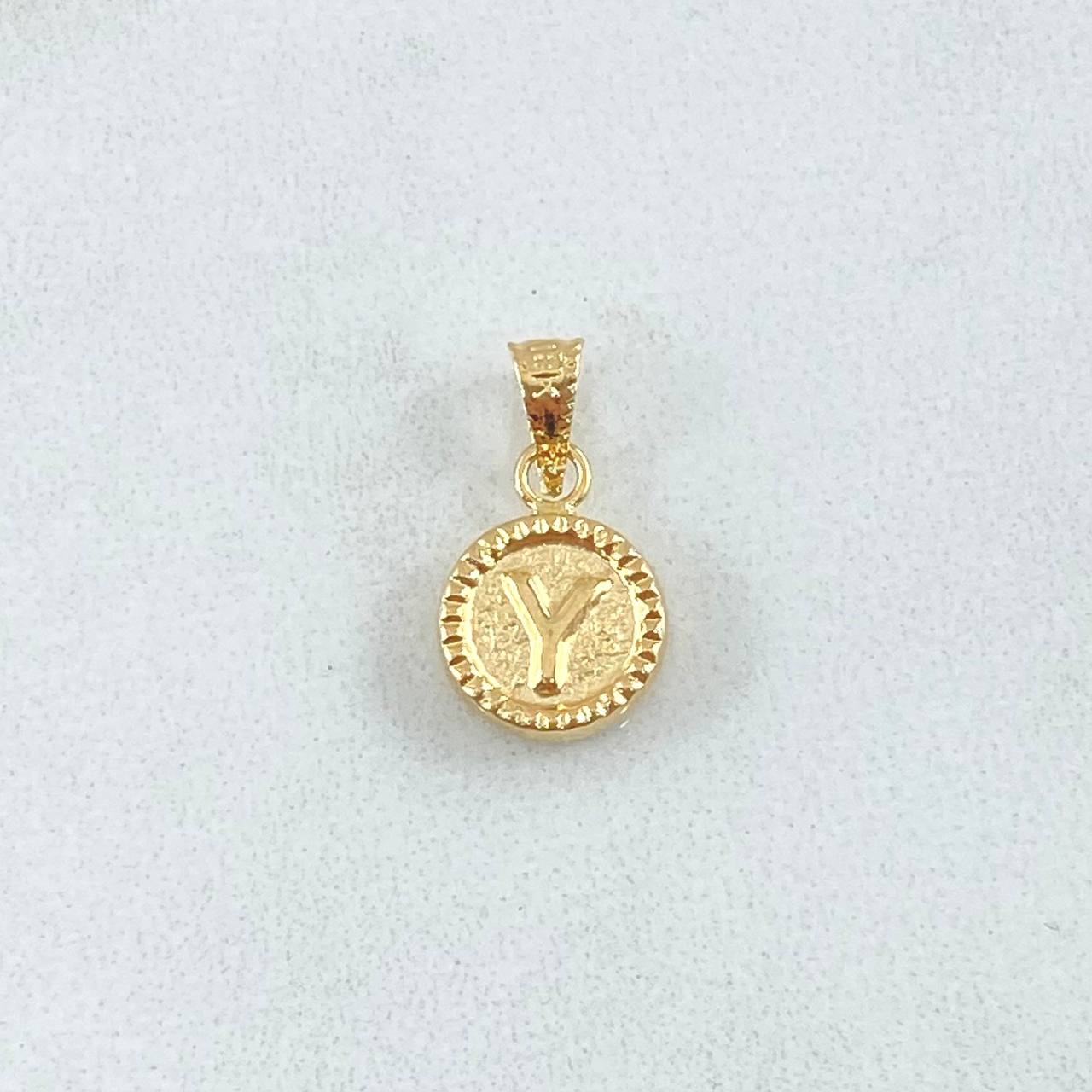 Dije Letra Y 0.45gr / 1.4cm / Circulo Cargador Bordeado Oro Amarillo 18K