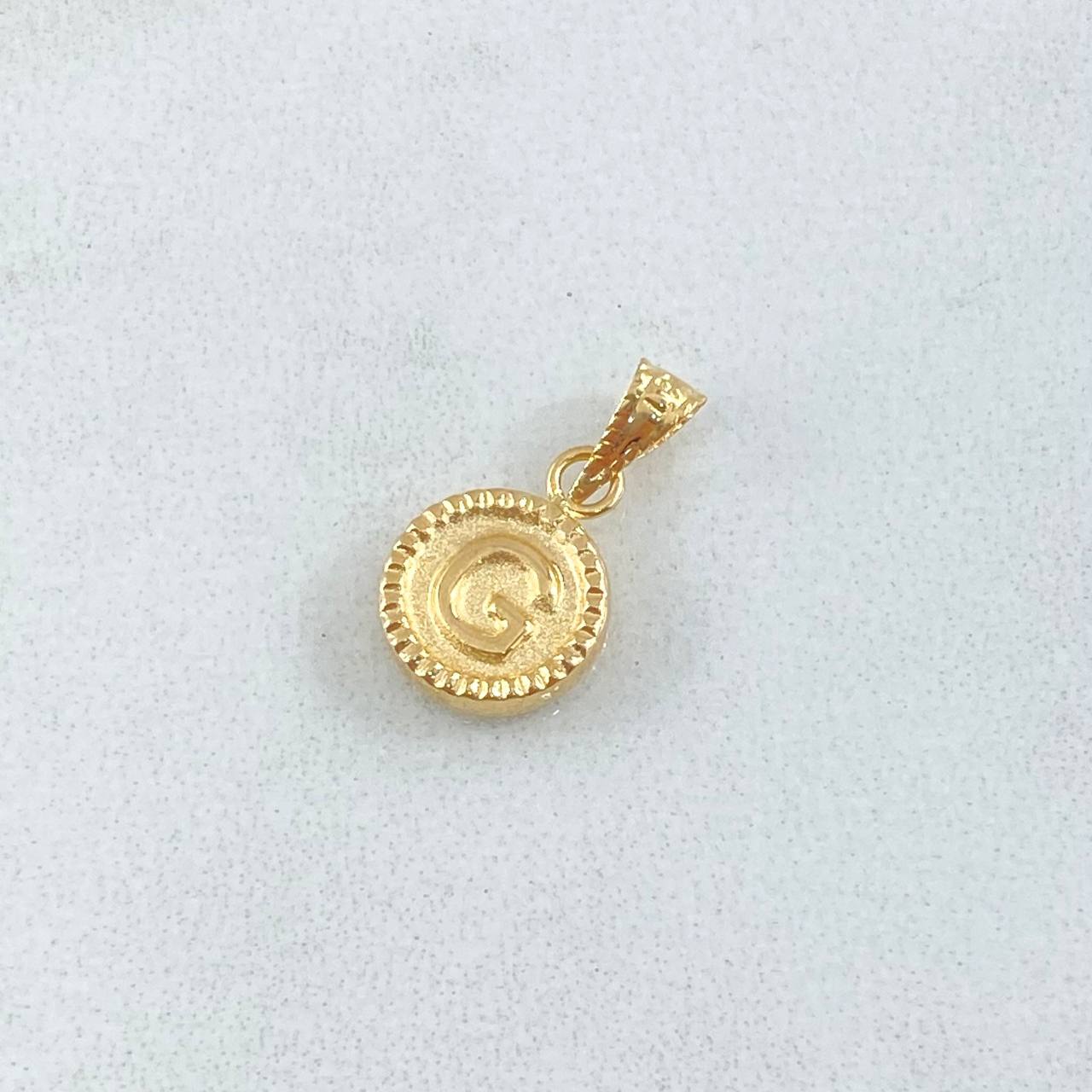 Dije Letra G Marco Bordeado 0.6g / 1.7cm Oro Amarillo 18K