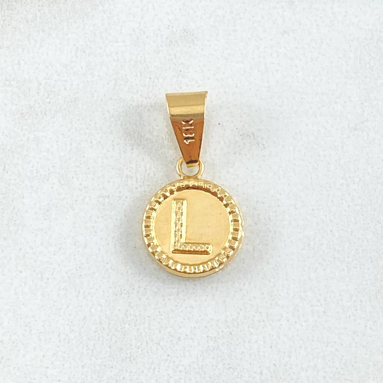 Dije Letra L 0.6gr / 1.7cm-Bordeado Oro Amarillo 18K ©