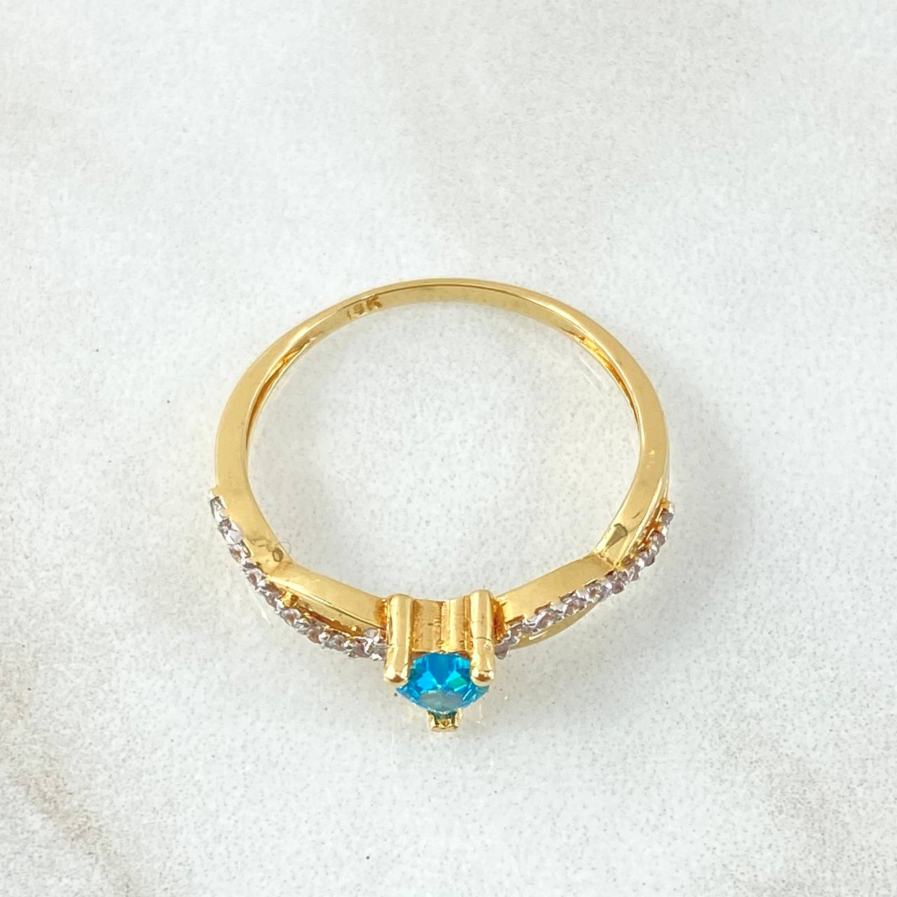 Anillo Solitario Corazon Lineal 1.95gr / T7 1/4 / Oro Amarillo 18K