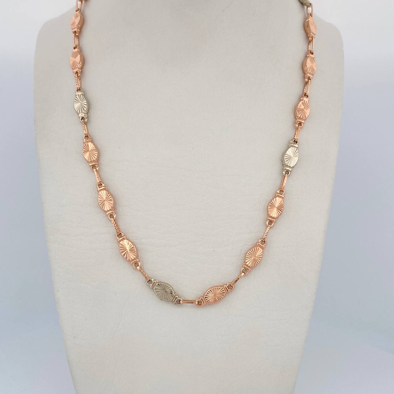 Cadena Rustica Eslabon 12.05gr / 55.5cm / Dos Oros Blanco Rosa 18K $