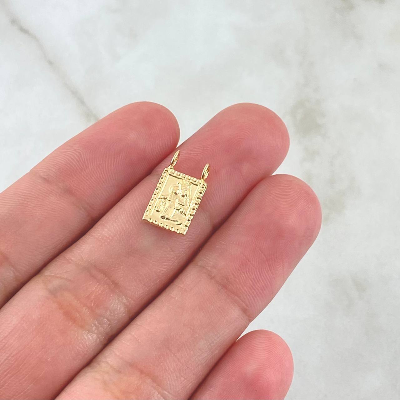 Dije Herraje Sagrado Corazón Virgen del Carmen 0.45gr / 1.4cm / 8mm Rectangular Marco Bordeado Oro Amarillo 18K *