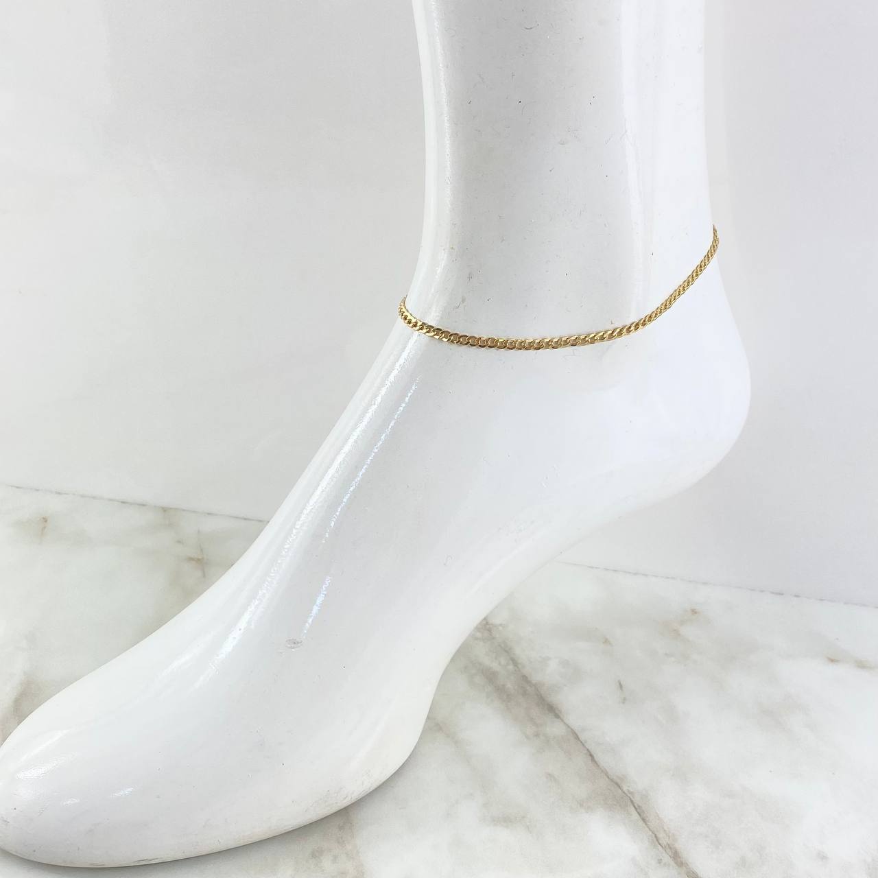 Tobillera Cubana 2.4gr / 24cm / 3mm Oro Amarillo +1 18K