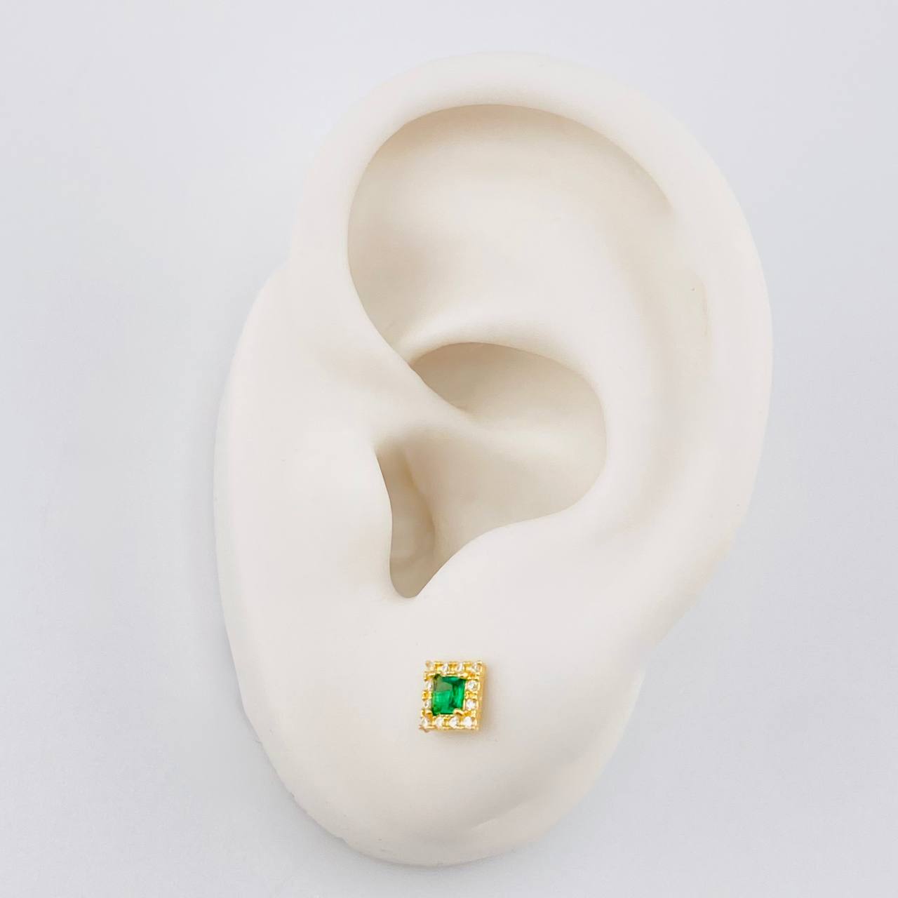 Topos Halo Cuadrado 0.65g / 4.4mm Oro Amarillo 18K