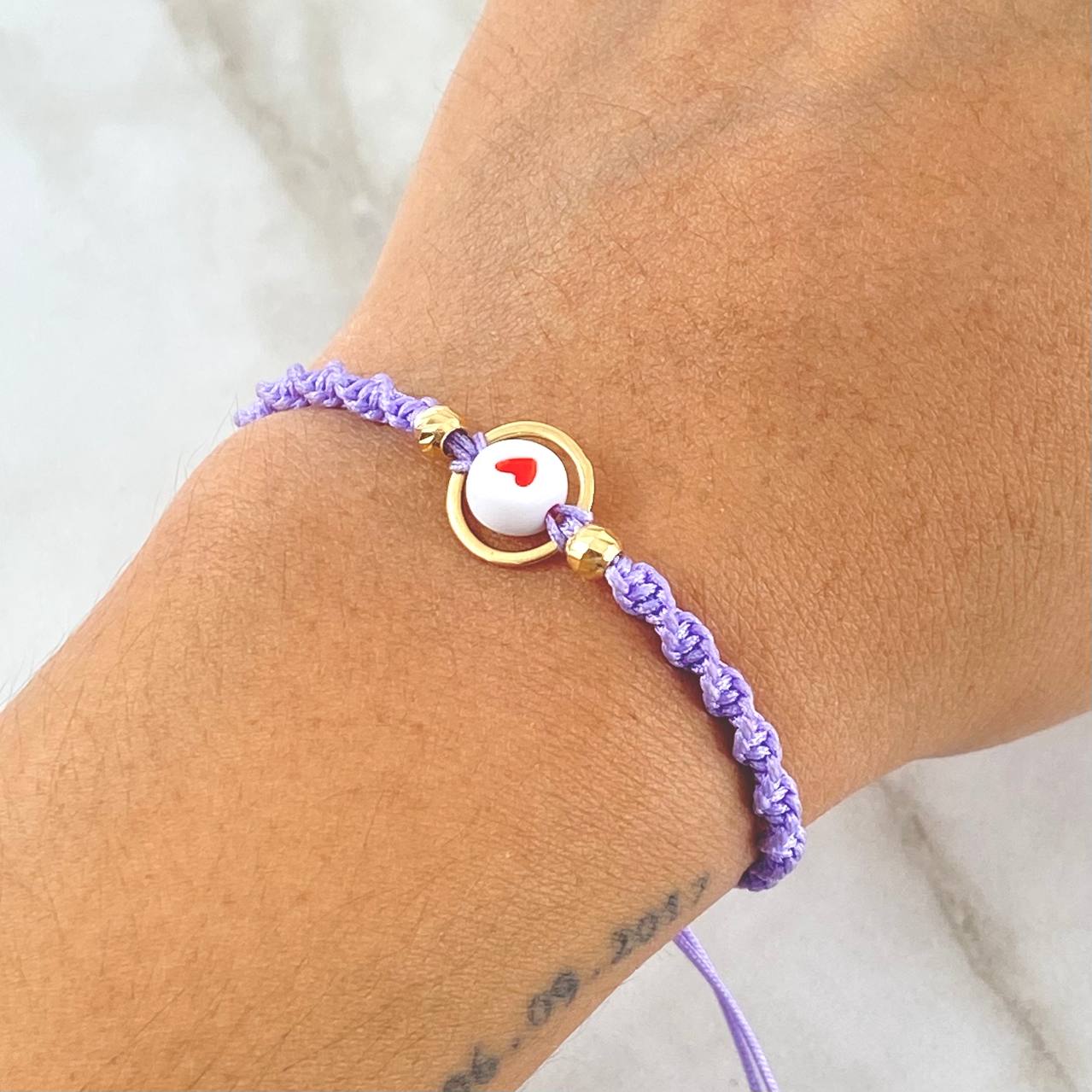 Pulsera Lila Circulo Corazon 0.65gr / 4mm Bolas Diamantadas 8 Und Oro Amarillo 18K *