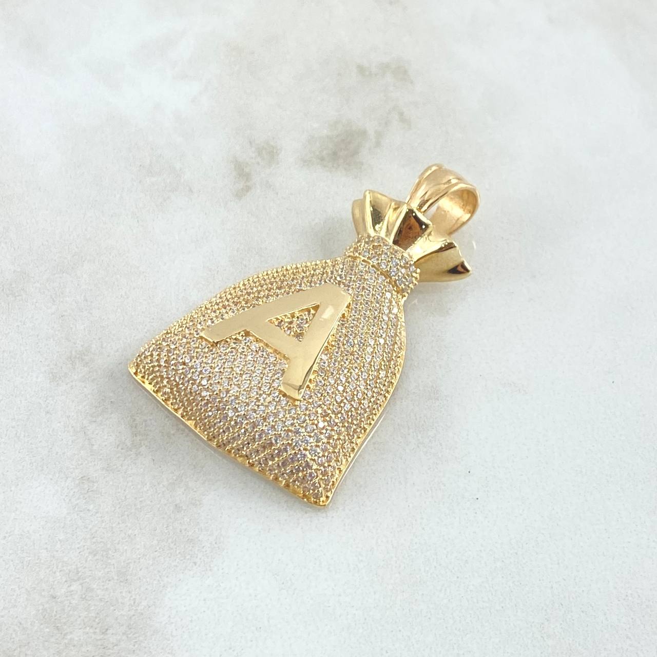 Dije Bolsa Dinero Letra A 13.7gr / 4.4cm / Circones Blancos Oro Amarillo 18K