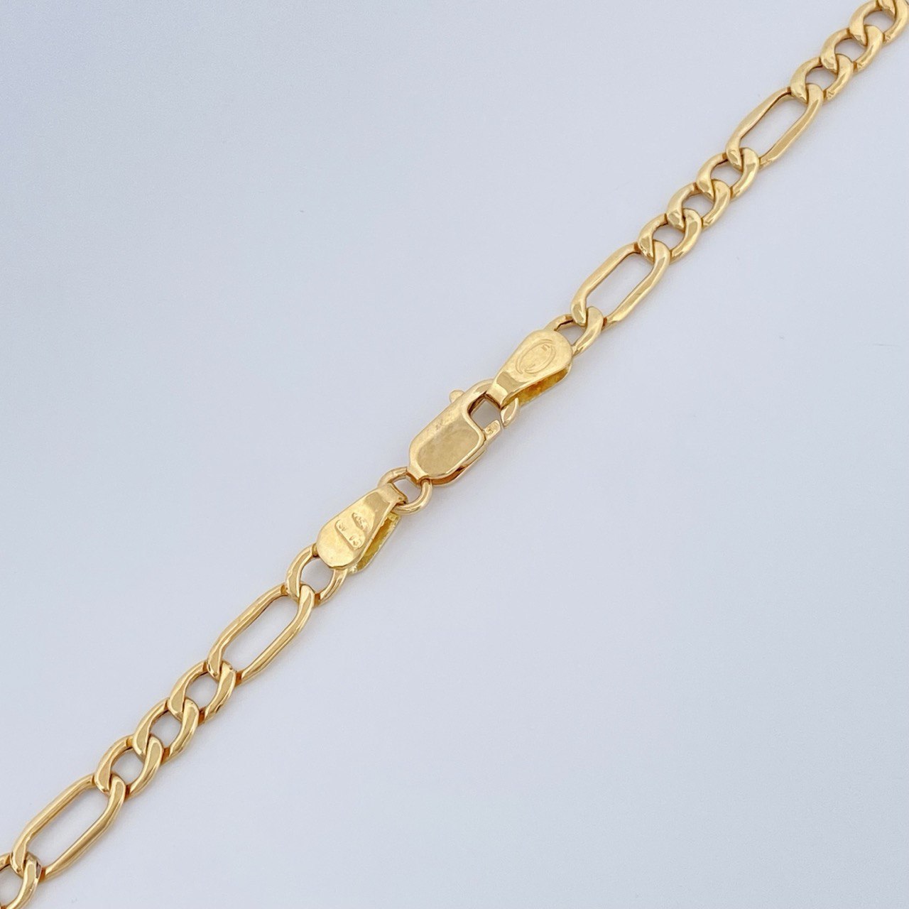 Cadena Figaro 4.05gr / 45.8cm / Oro Amarillo +1 18K &