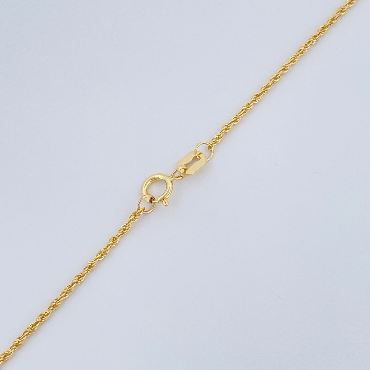 Cadena Lazo 1.05gr / 40.2cm / Oro Amarillo +3 18K &